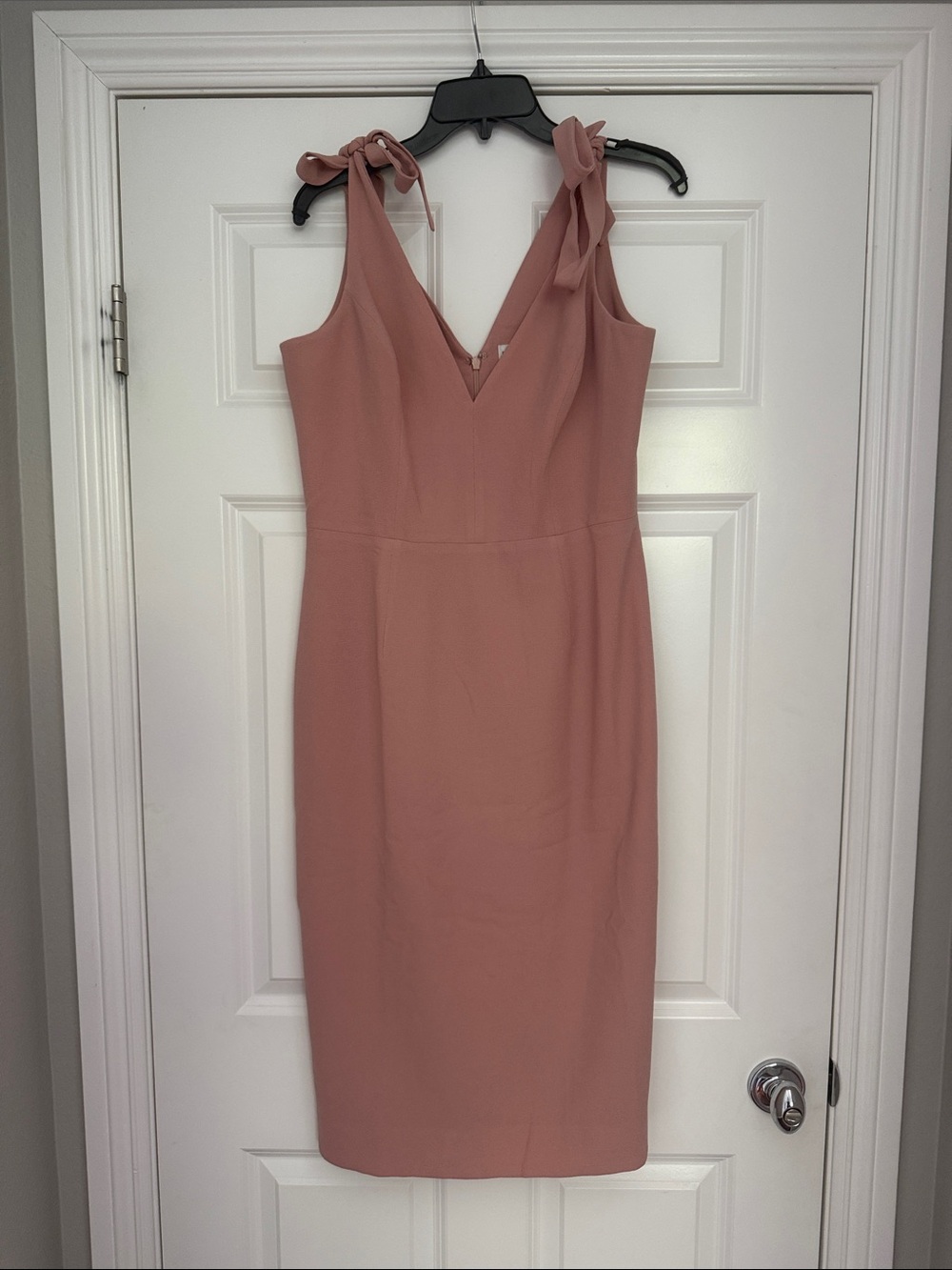 Dress the Population Dusty Rose Tie-Shoulder V-Neck Midi Dress